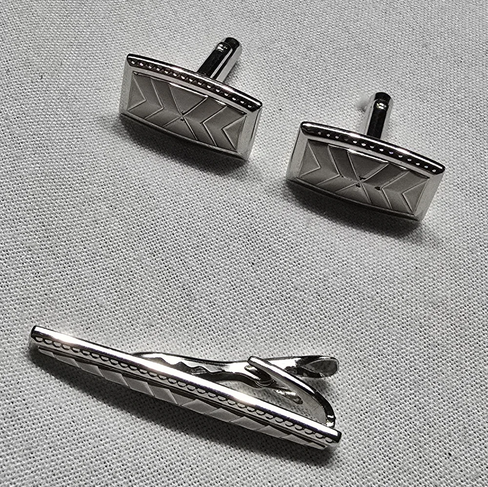 Vtg Hickock USA Silvertone MCM 1960's Silvertone Chevron Cufflinks & Tie Clip
